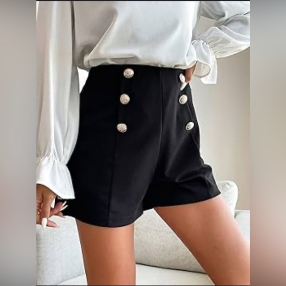 Zara Pants - GOLD BUTTON SHORTS